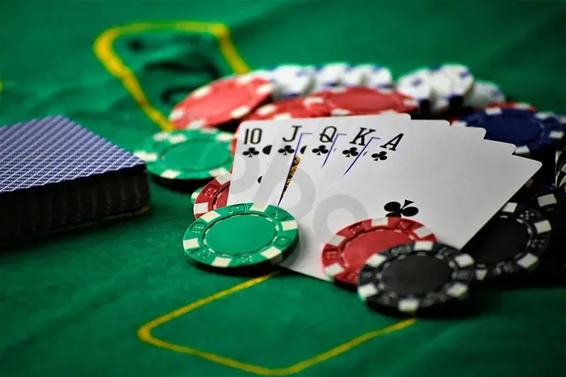 Lucky Block poker